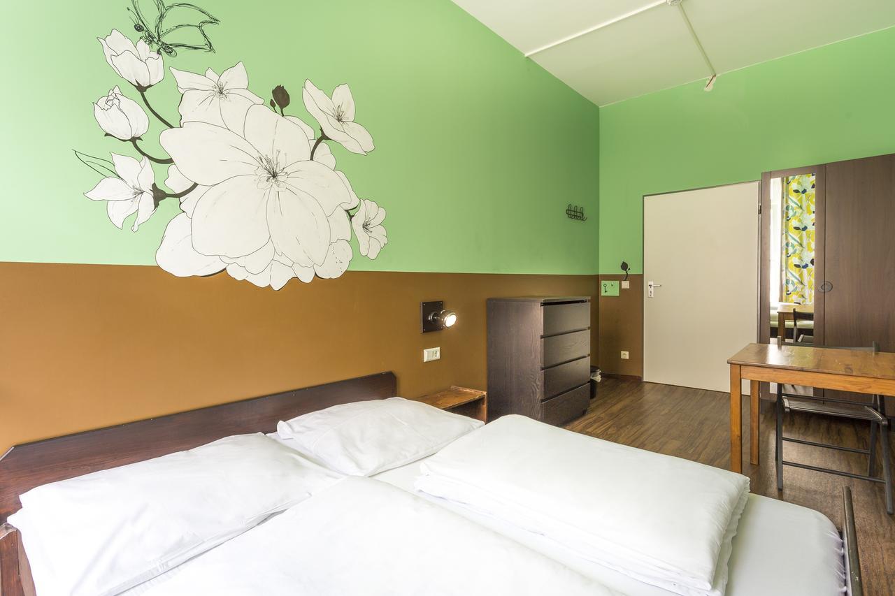 Sunflower Hostel Berlin Ngoại thất bức ảnh
